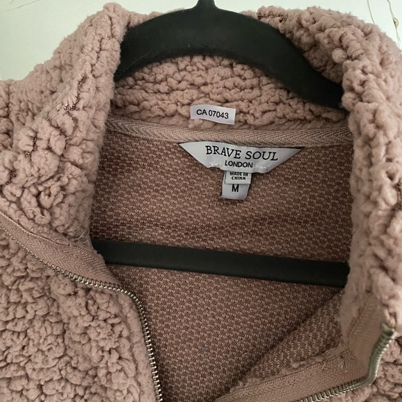 Light pinky/taupe Sherpa sweater - Picture 2 of 2